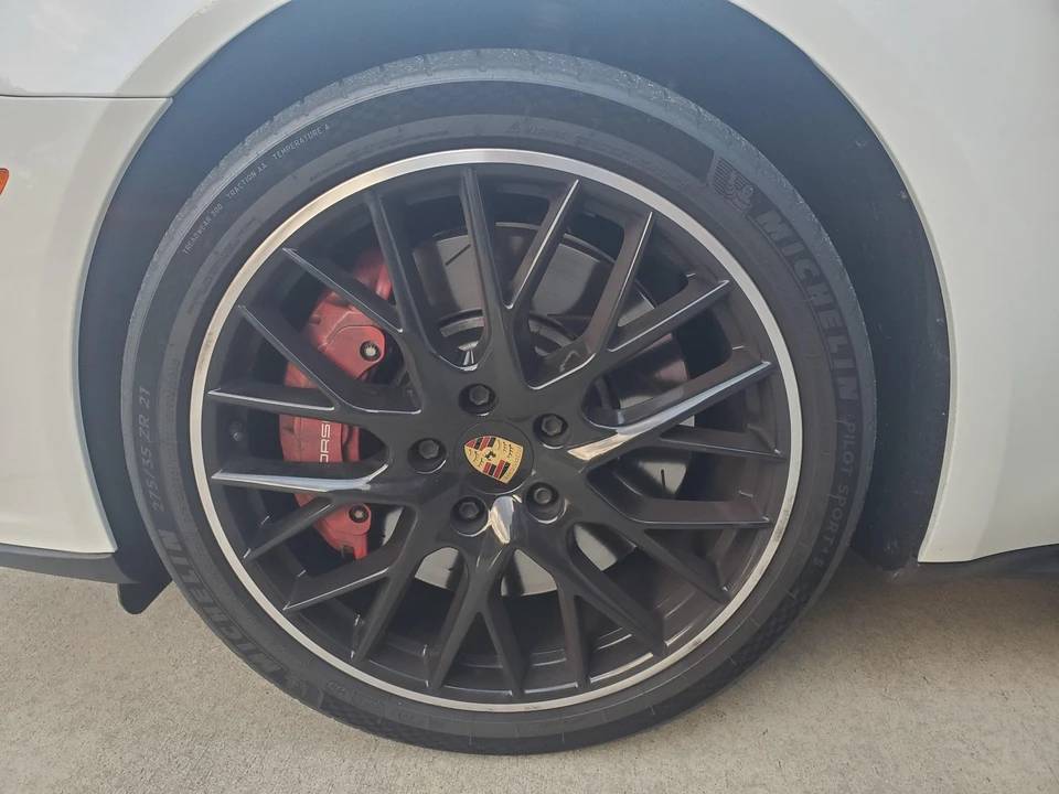 2017 Porsche 971 Panamera Turbo - Image 30 of 31