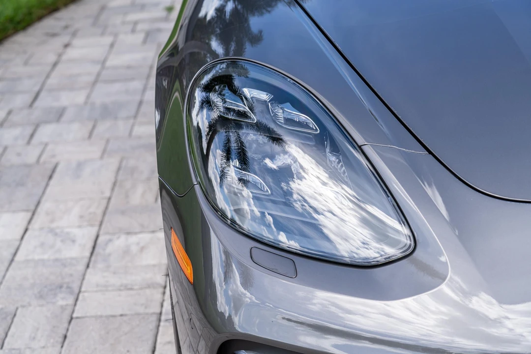 2017 Porsche 971 Panamera Turbo - Image 27 of 31