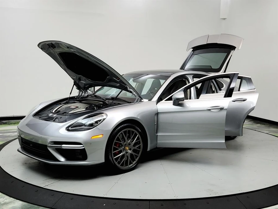 2017 Porsche 971 Panamera Turbo - Image 9 of 12