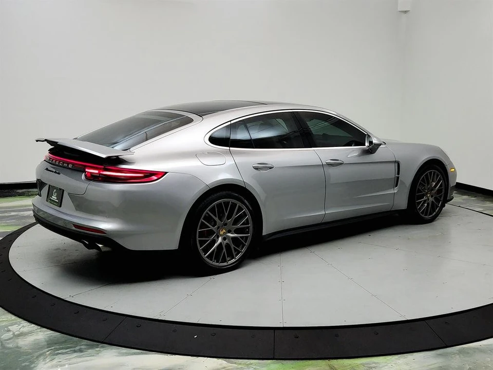 2017 Porsche 971 Panamera Turbo - Image 5 of 12