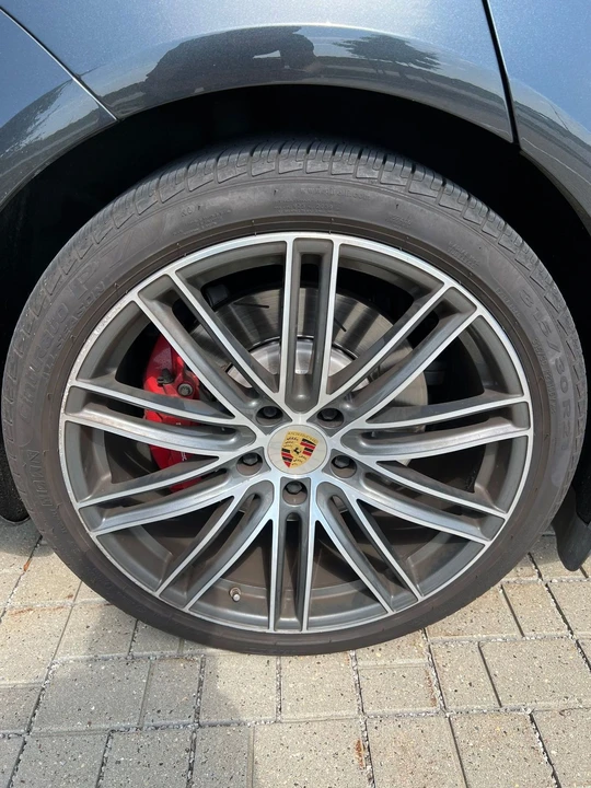 2017 Porsche 971 Panamera Turbo - Image 25 of 31