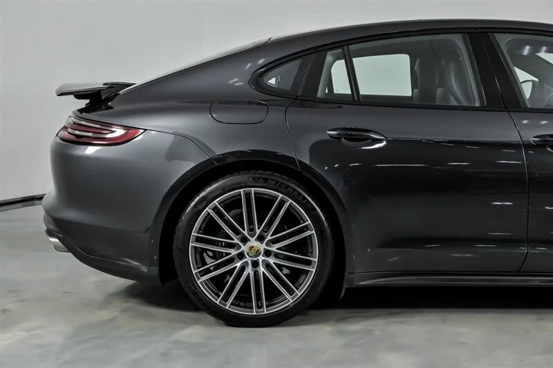 2017 Porsche 971 Panamera - Image 12 of 21