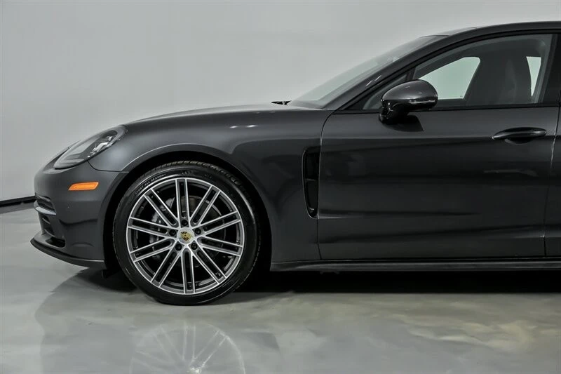 2017 Porsche 971 Panamera - Image 6 of 21
