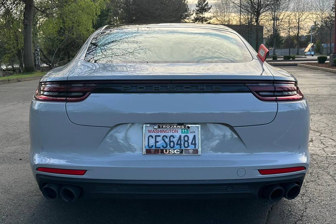 2017 Porsche 971 Panamera - Image 5 of 31