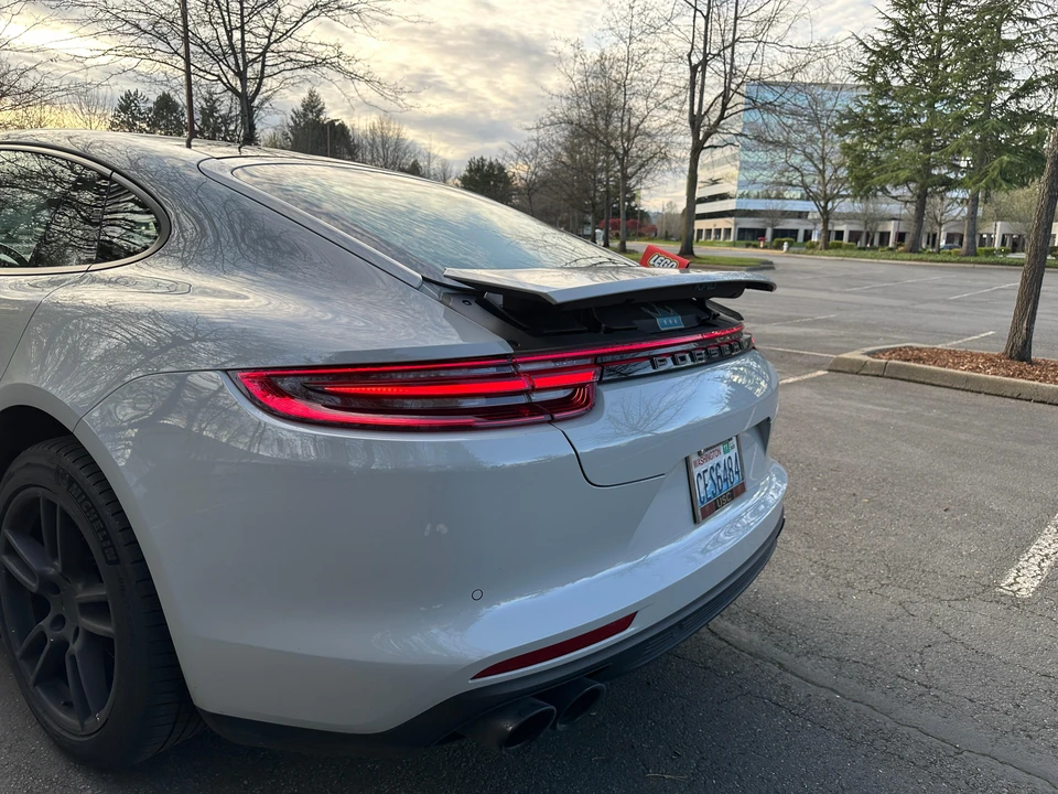 2017 Porsche 971 Panamera - Image 20 of 31