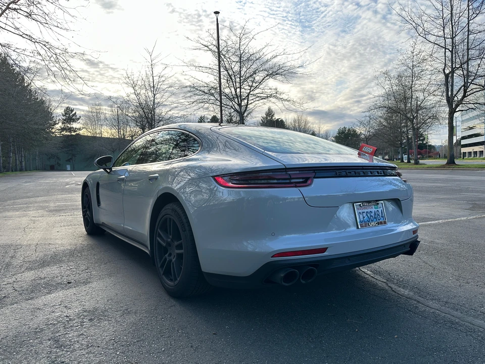 2017 Porsche 971 Panamera - Image 12 of 31