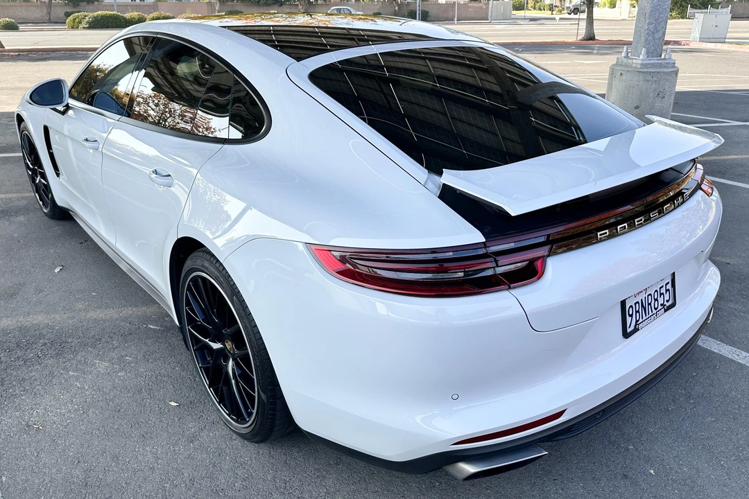2017 Porsche 971 Panamera - Image 3 of 31