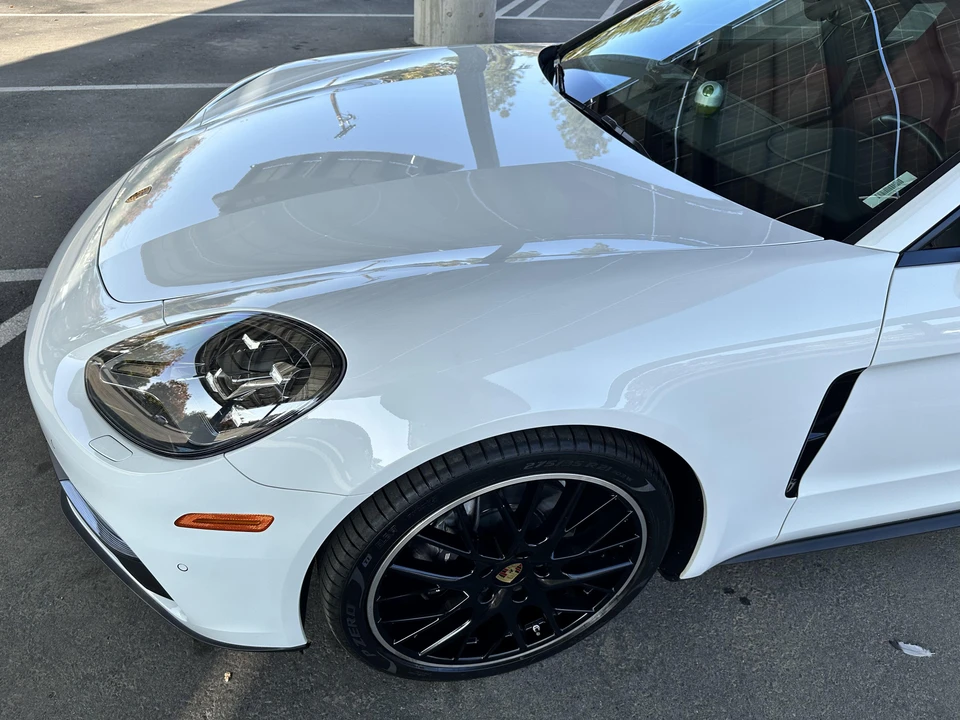 2017 Porsche 971 Panamera - Image 26 of 31