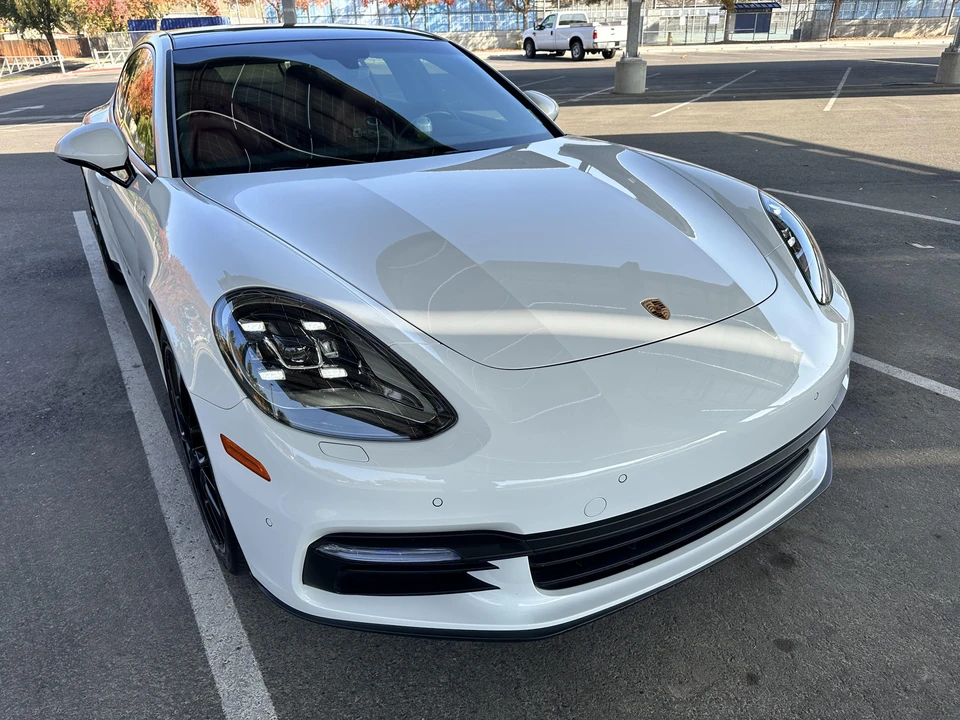 2017 Porsche 971 Panamera - Image 19 of 31