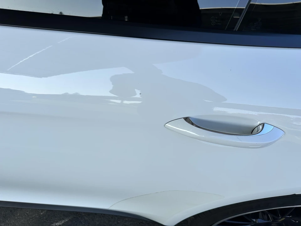 2017 Porsche 971 Panamera - Image 28 of 31