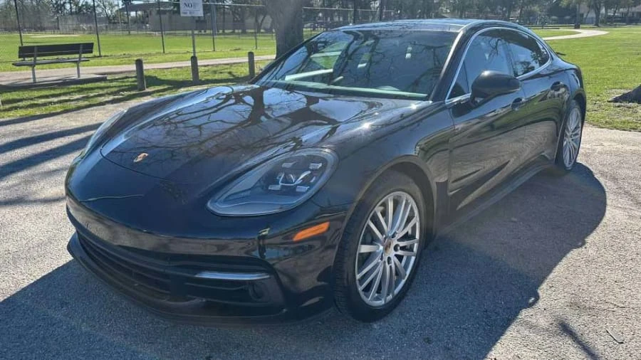 2017 Porsche 971 Panamera - Image 15 of 31