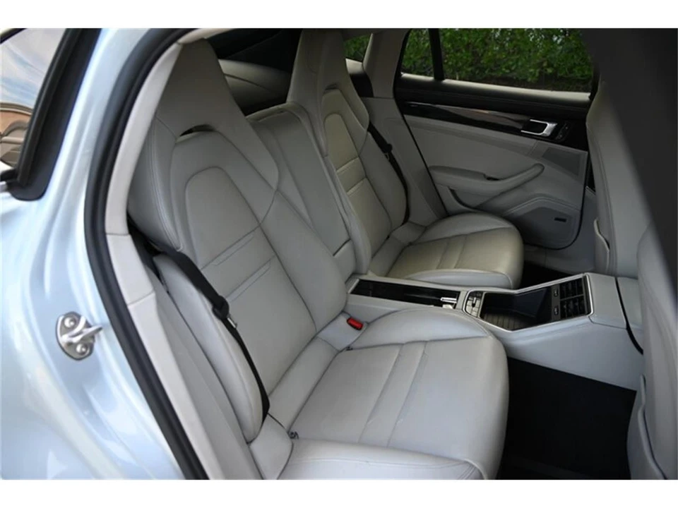 2017 Porsche 971 Panamera - Image 30 of 31
