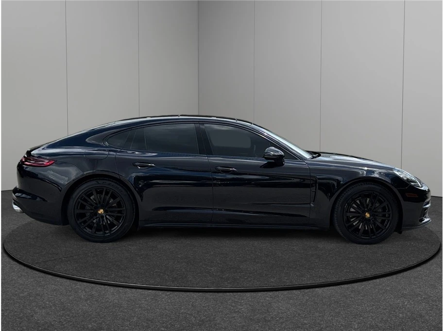 2017 Porsche 971 Panamera - Image 10 of 21