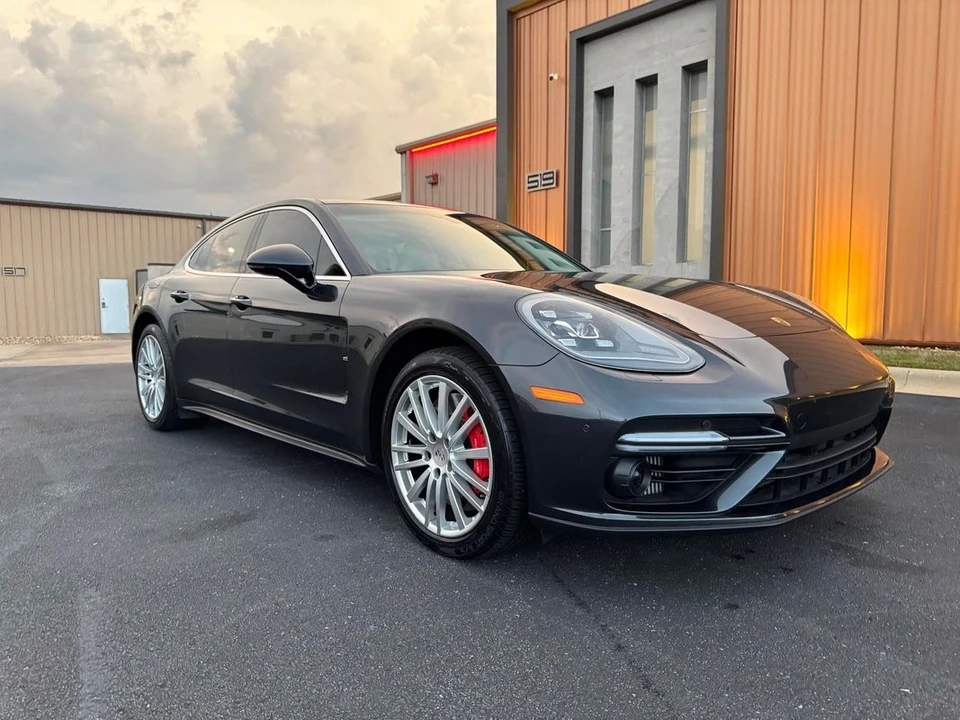 2017 Porsche 971 Panamera - Image 3 of 21