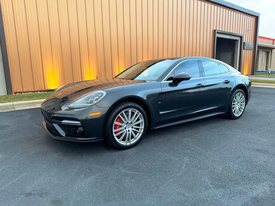 2017 Porsche 971 Panamera - Image 12 of 21