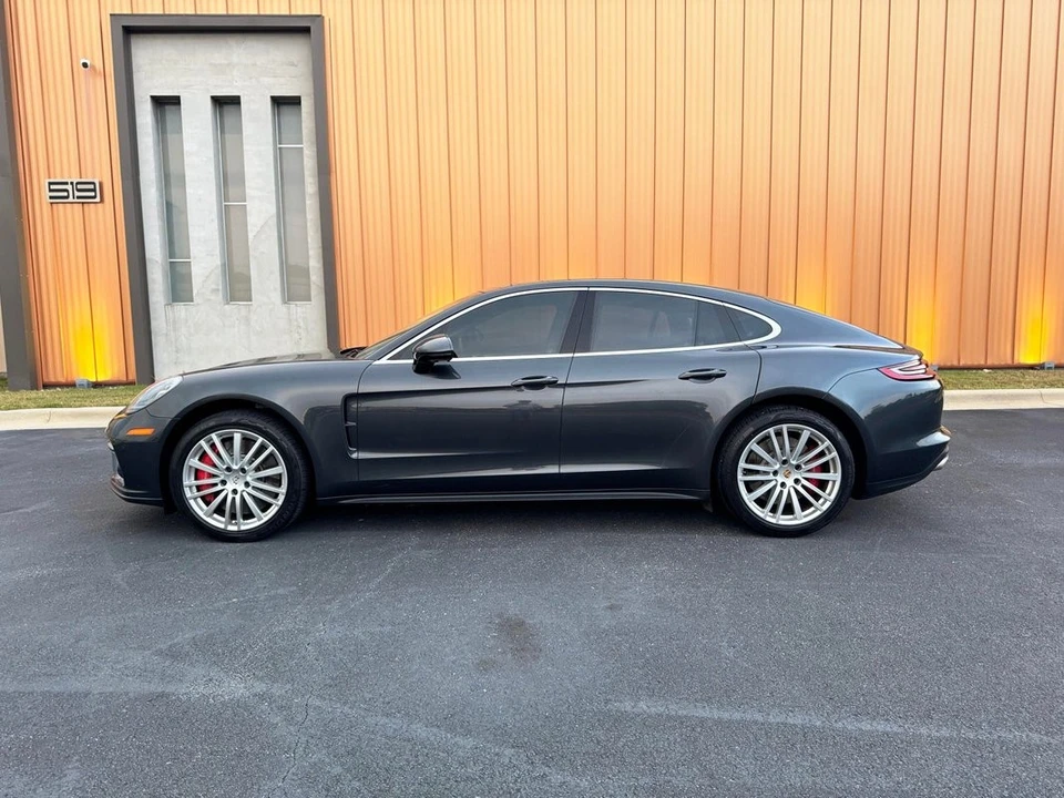 2017 Porsche 971 Panamera - Image 15 of 21