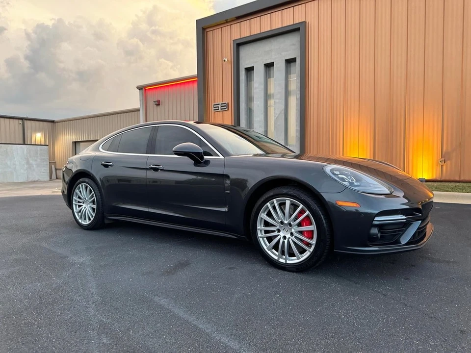 2017 Porsche 971 Panamera - Image 5 of 21