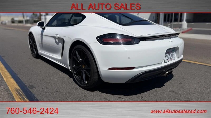 2017 Porsche 718 Cayman - Image 8 of 20