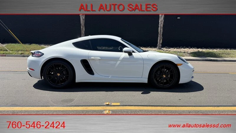 2017 Porsche 718 Cayman - Image 9 of 20