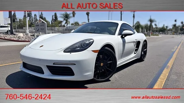 2017 Porsche 718 Cayman Base