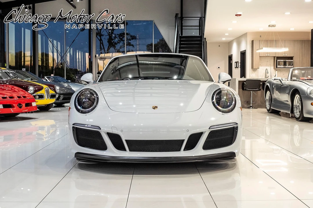2017 Porsche 991 Targa 4 GTS - Image 2 of 31