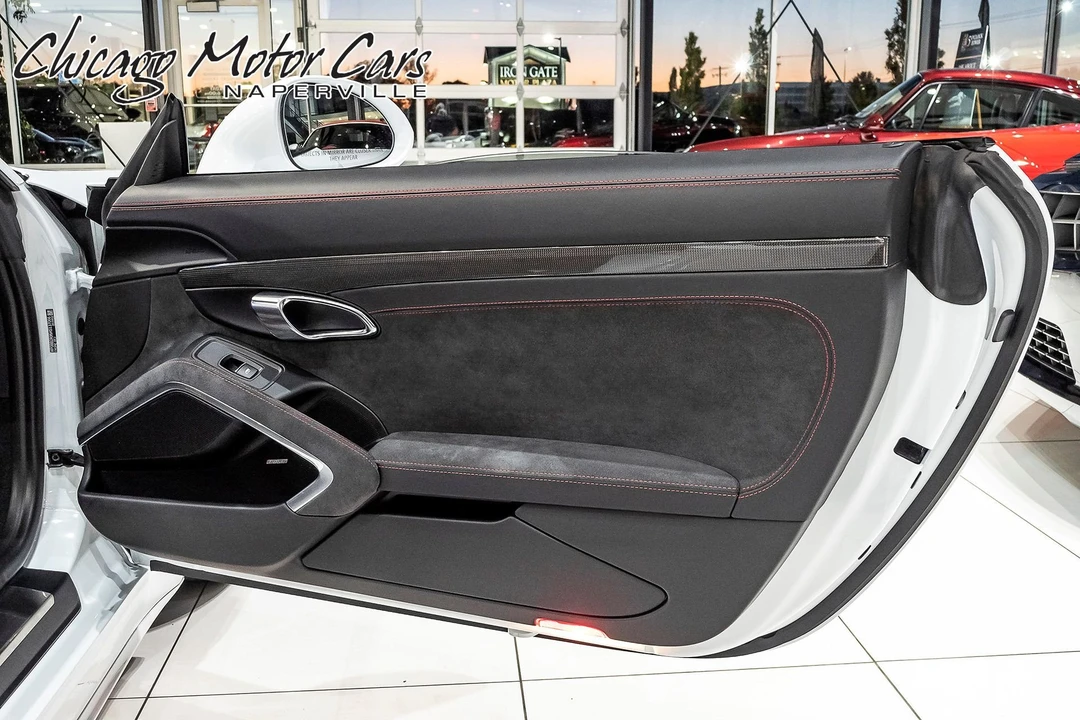 2017 Porsche 991 Targa 4 GTS - Image 26 of 31