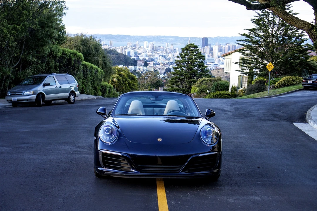 2017 Porsche 991 Targa 4 & 4S - Image 11 of 11