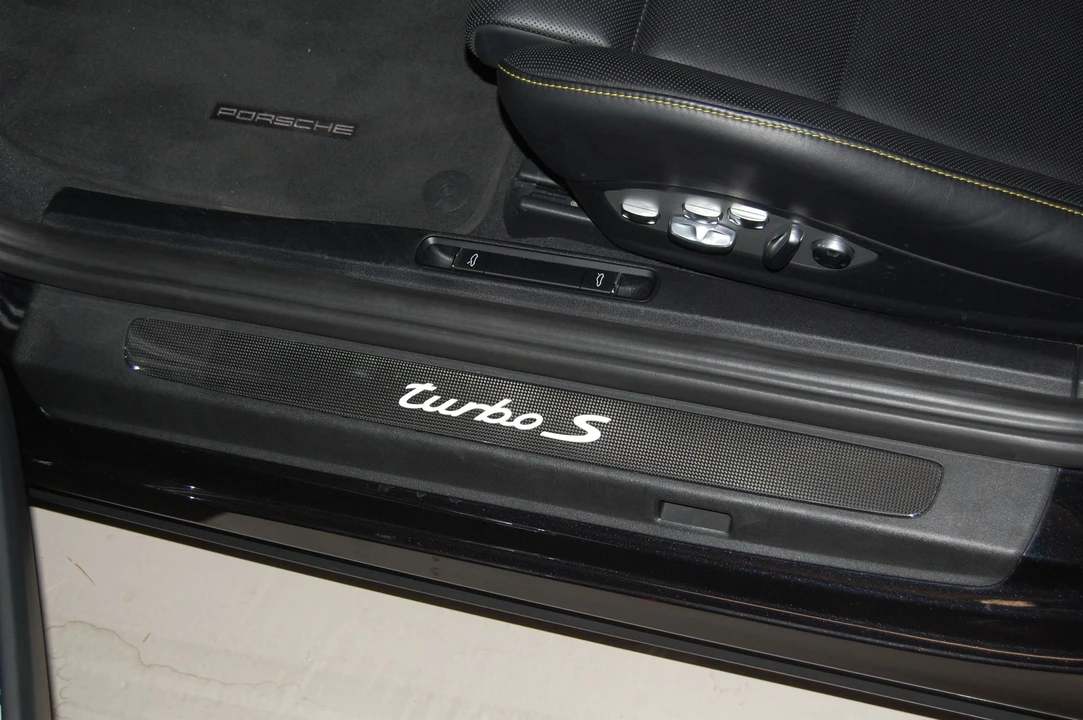 2017 Porsche 991 Turbo S - Image 10 of 15