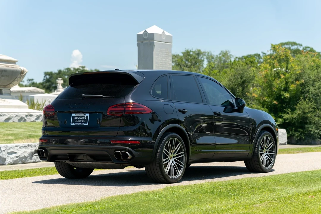 2017 Porsche 958 Cayenne Turbo - Image 8 of 21