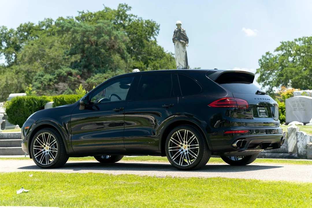 2017 Porsche 958 Cayenne Turbo - Image 12 of 21