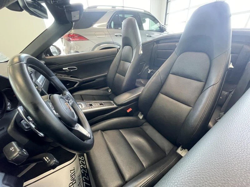 2017 Porsche 991 Carrera 4 - Image 10 of 20