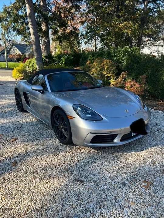 2017 Porsche 718 Boxster - Image 7 of 16