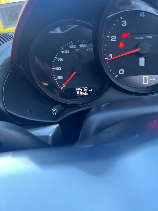 2017 Porsche 718 Boxster - Image 3 of 16