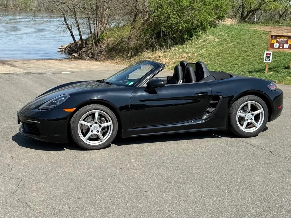 2017 Porsche 718 Boxster - Image 2 of 11