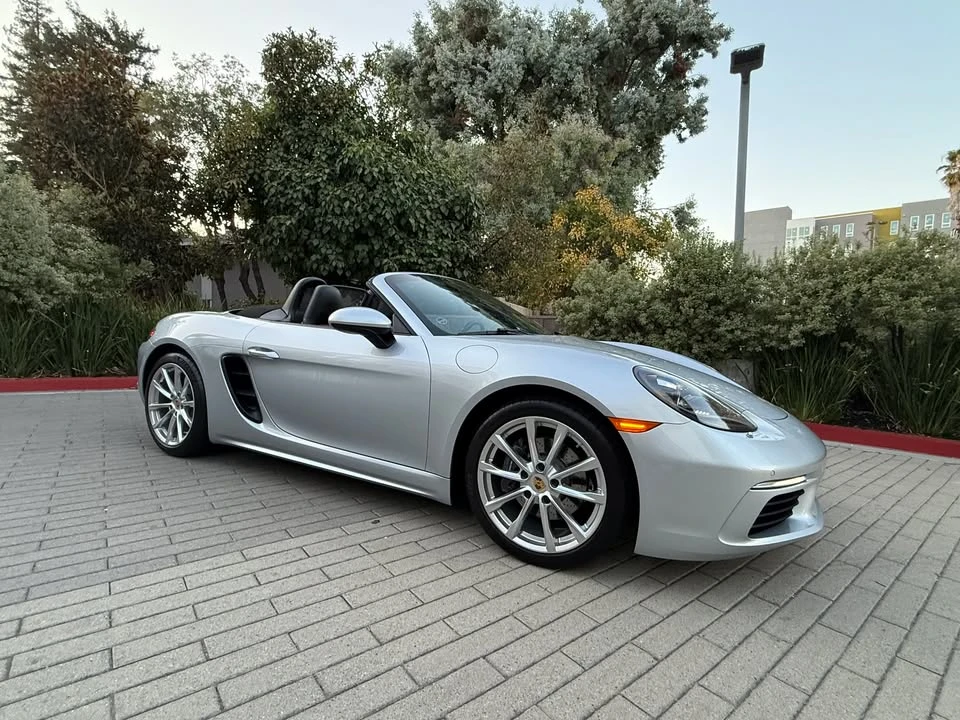2017 Porsche 718 Boxster - Image 2 of 19