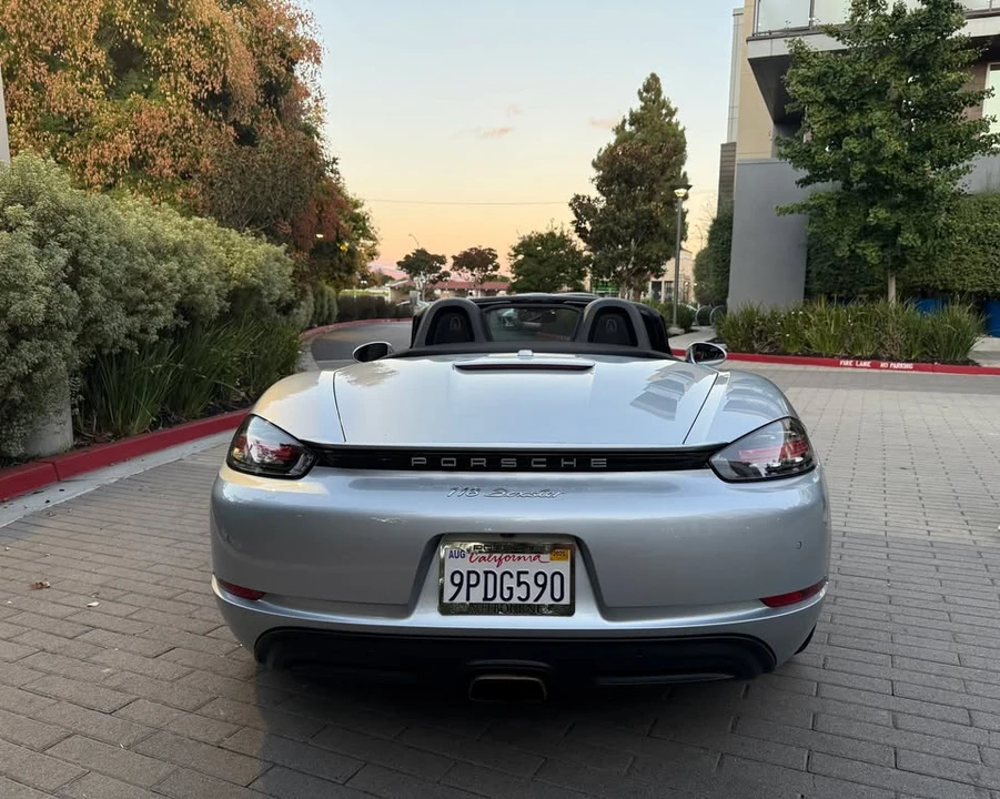 2017 Porsche 718 Boxster - Image 5 of 19