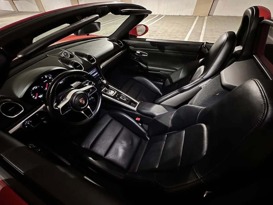 2017 Porsche 718 Boxster - Image 8 of 20