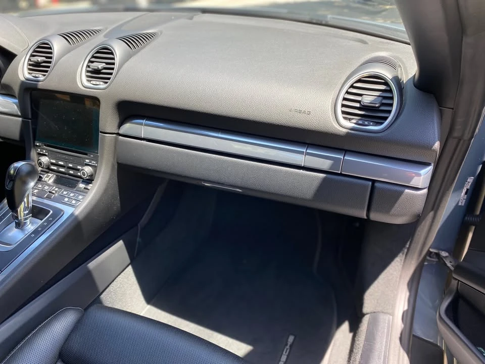 2017 Porsche 718 Boxster S - Image 16 of 17