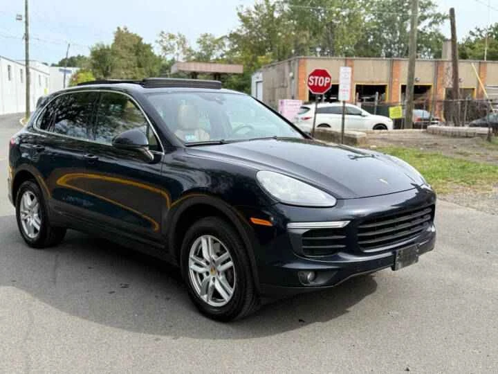 2017 Porsche 958 Cayenne - Image 2 of 19