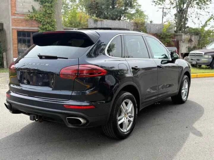 2017 Porsche 958 Cayenne - Image 3 of 19