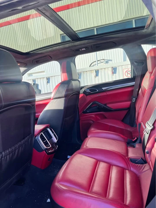 2017 Porsche 958 Cayenne - Image 6 of 11