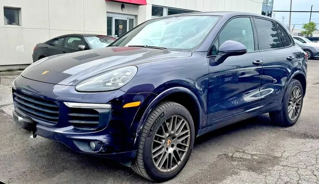 2017 Porsche Cayenne Premium Plus