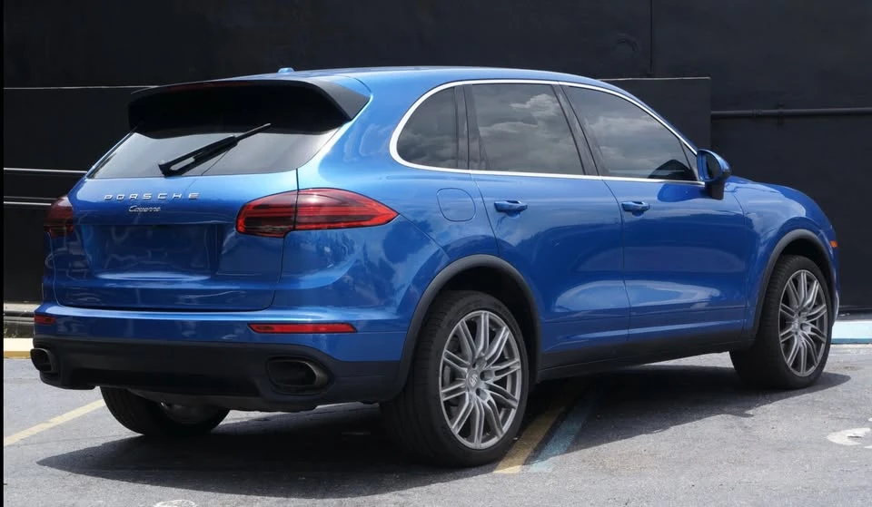 2017 Porsche 958 Cayenne - Image 4 of 7