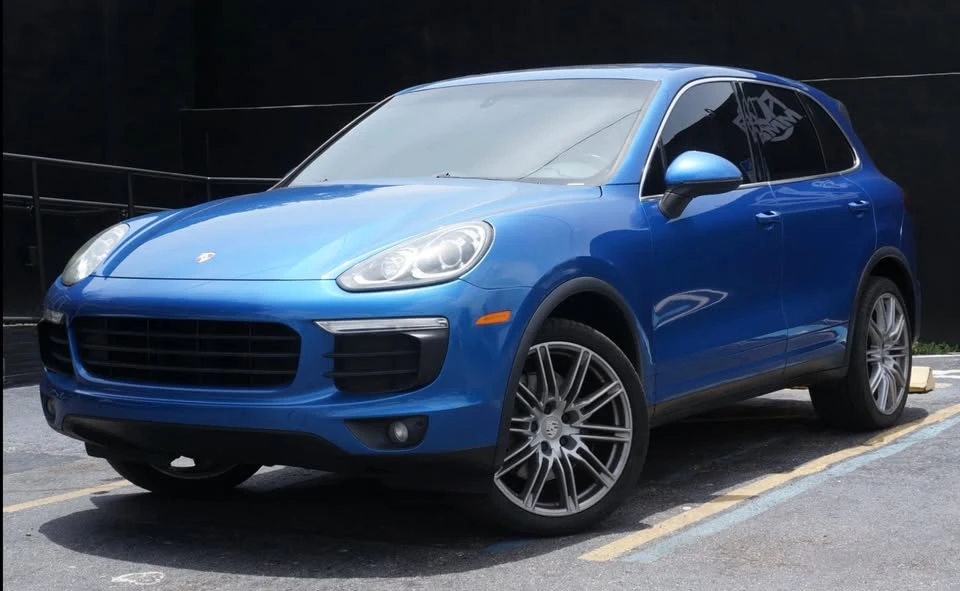 2017 Porsche 958 Cayenne - Image 2 of 6