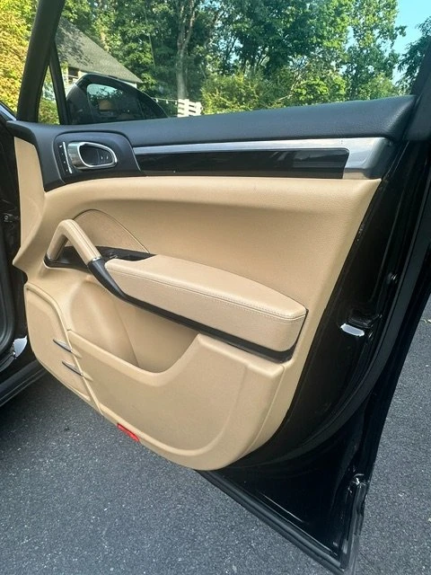 2017 Porsche 958 Cayenne - Image 18 of 20