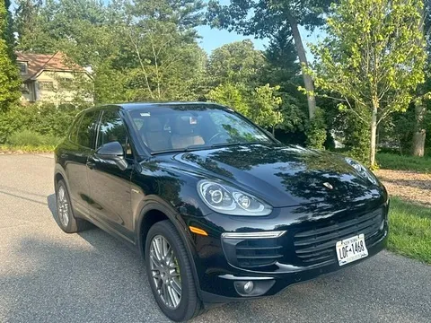 2017 Porsche Cayenne Hybrid