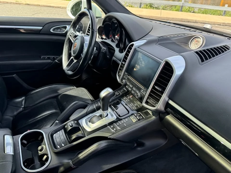 2017 Porsche 958 Cayenne - Image 20 of 20