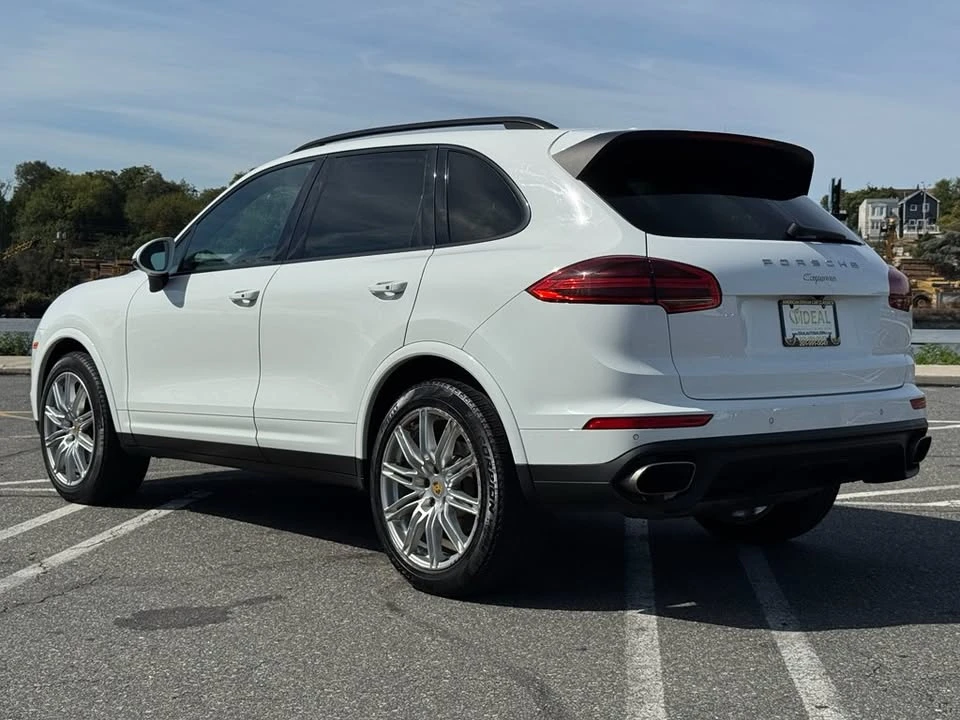 2017 Porsche 958 Cayenne - Image 4 of 20