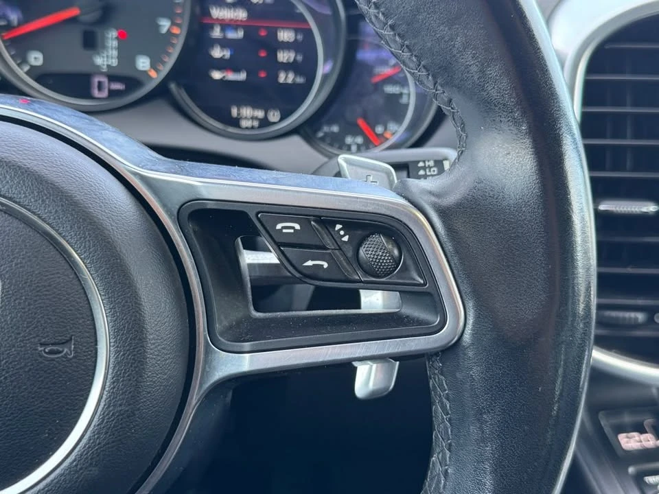 2017 Porsche 958 Cayenne - Image 13 of 20