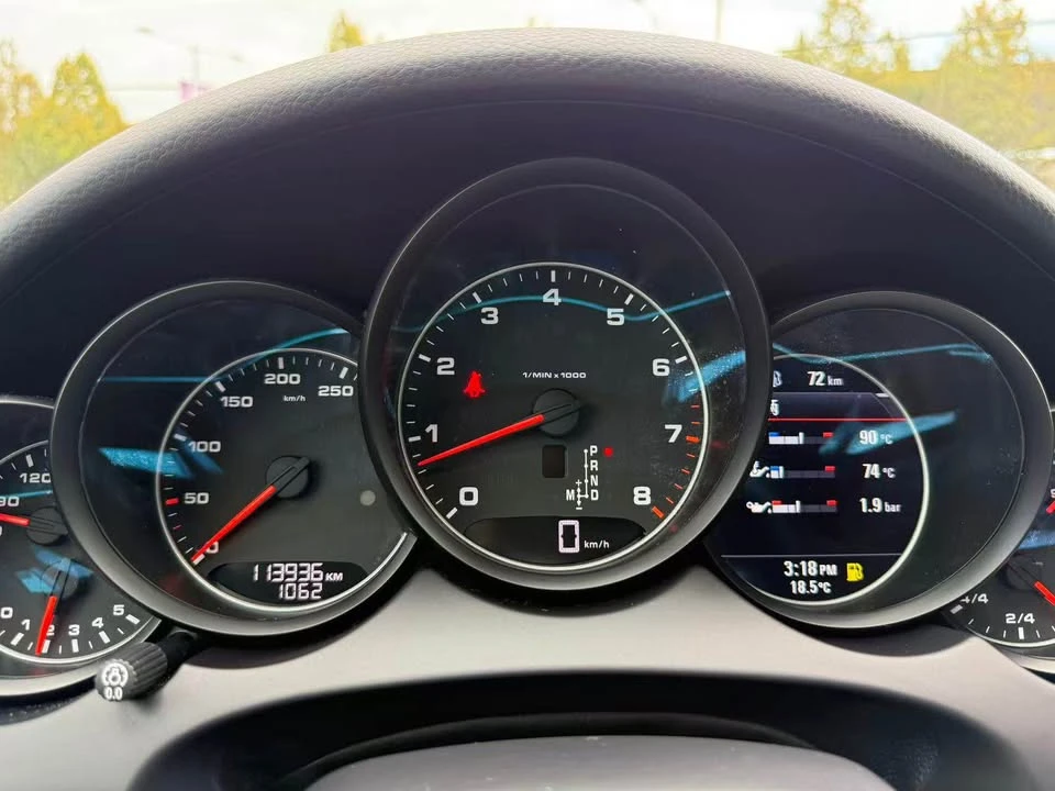 2017 Porsche 958 Cayenne - Image 13 of 17